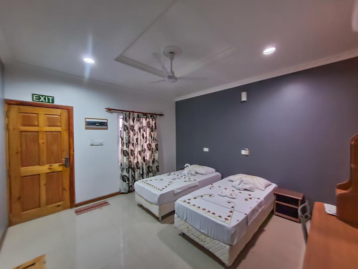 Serene Sky Guest House Thoddoo-Atoll Exterior foto