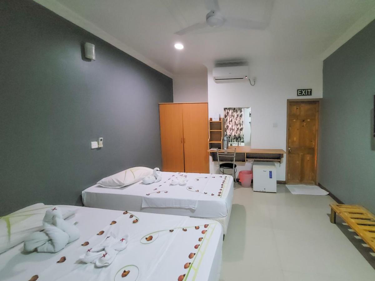 Serene Sky Guest House Thoddoo-Atoll Exterior foto