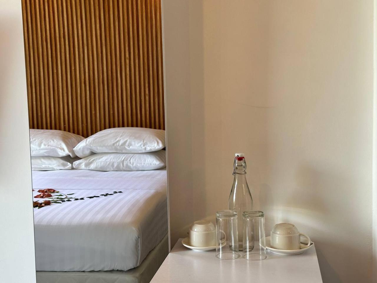 Serene Sky Guest House Thoddoo-Atoll Exterior foto